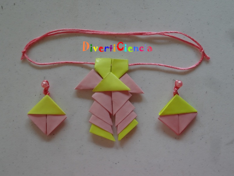 Collar y aretes 