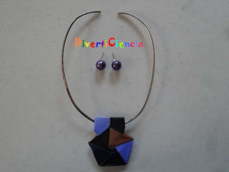 Collar y aretes 