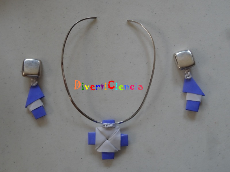 Collar y aretes 
