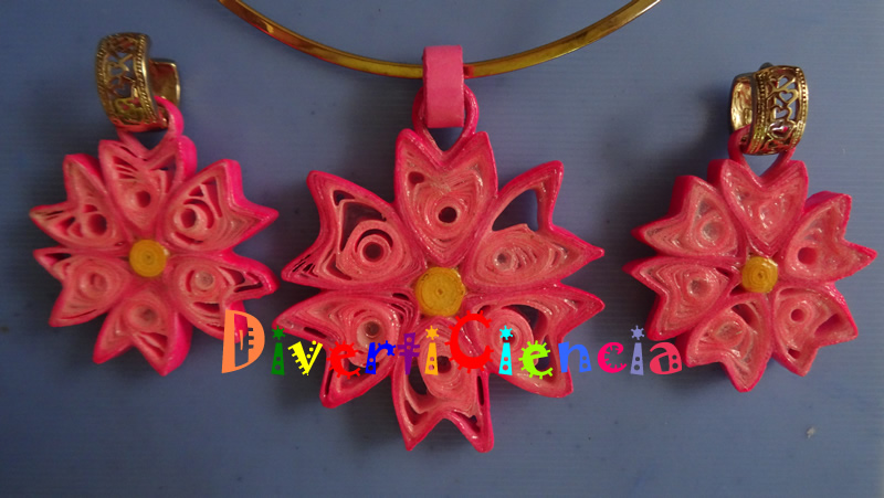 Collar y aretes 