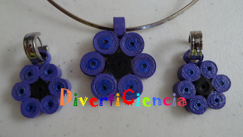 Collar y aretes 