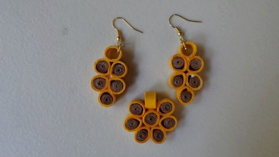 Aretes y dije