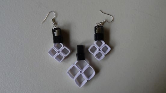 Aretes y dije