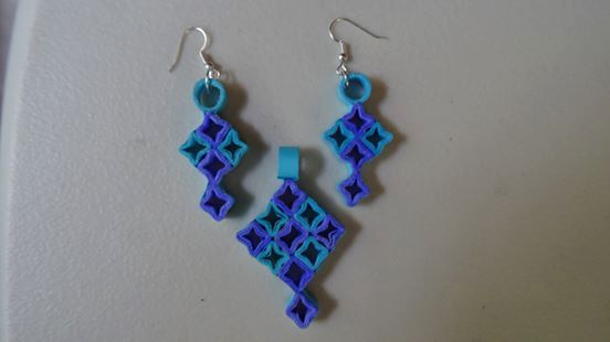Aretes y dije