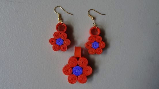 Aretes y dije
