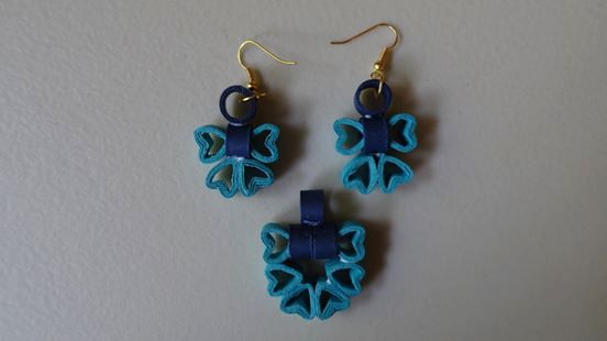 Aretes y dije