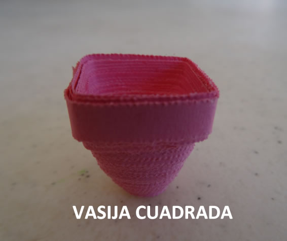 Vasija cuadrada
