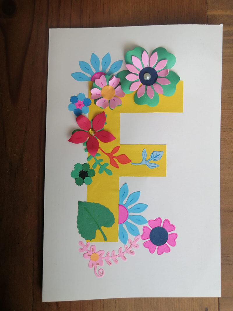 Tarjeta con Iniciales
