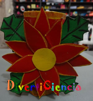 Portalápices con Flor de Nochebuena