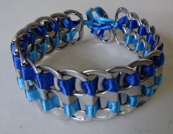 Pulsera de broches