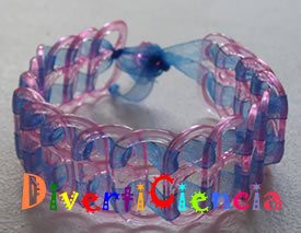 Pulsera tejida