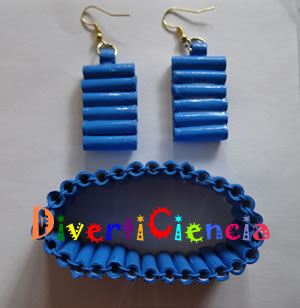 Pulsera y aretes